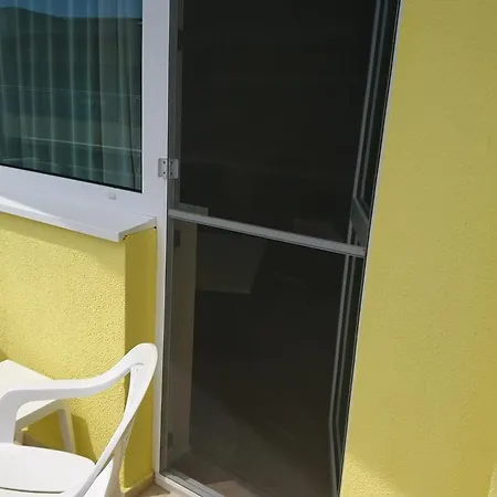 Breeze Apartment *