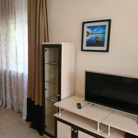 Breeze Apartment