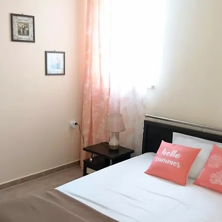 Breeze Apartment